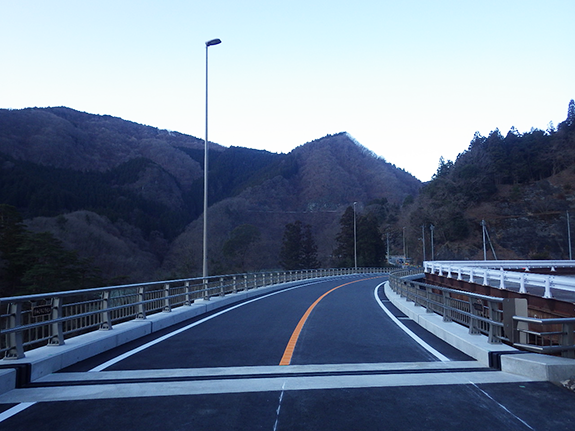 写真：LED照明器具2020年2月実績(道路照明)